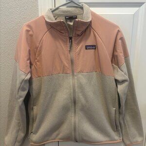 Patagonia Lightweight Better Sweater Shelled Jacket